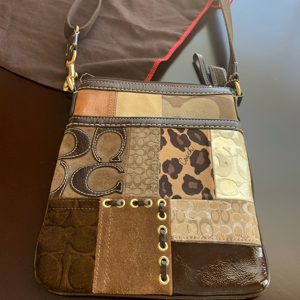Coach Cross Body. Dust bag included.